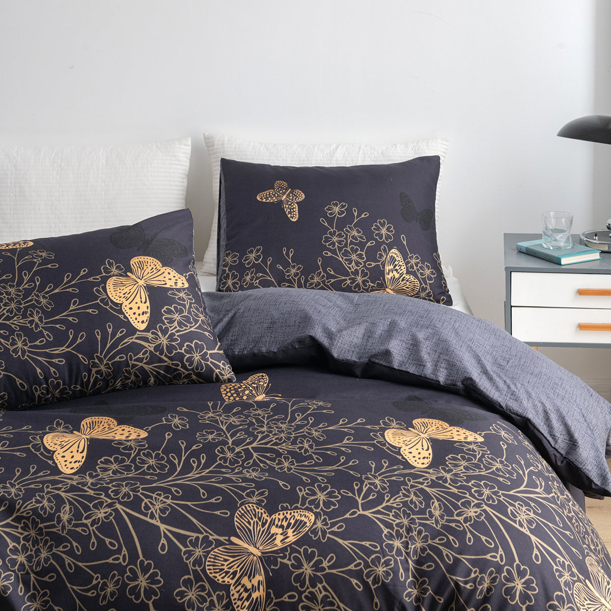 Microfiber printed golden flower duvet