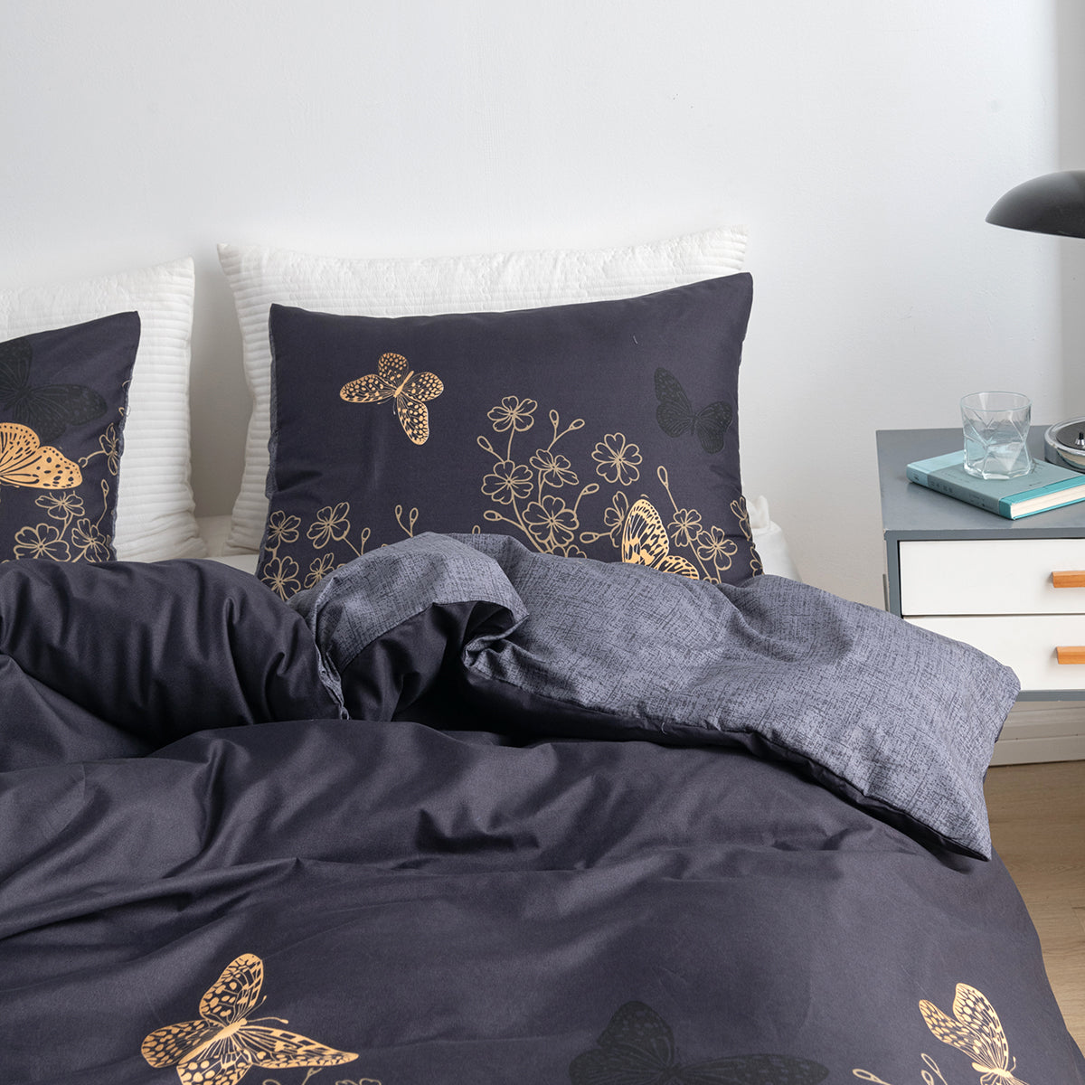 Microfiber printed golden flower duvet